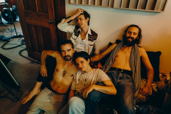 NEU-BigThief_Pressshot20223_JoshGoleman Eventbild