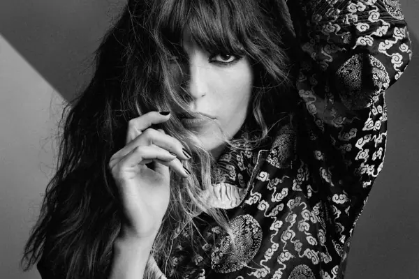 Lou-Doillon-credits-Craig-McDean Eventbild
