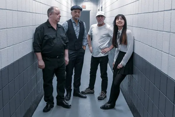 PIXIES—Press-Shot.-Credit—Simon-Foster_1 Eventbild